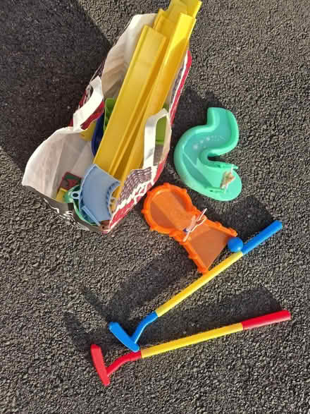 Photo of free Children's crazy golf set (Southbourne BH6) #1