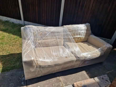 Photo of free Sofa (Fordhouses WV10) #1