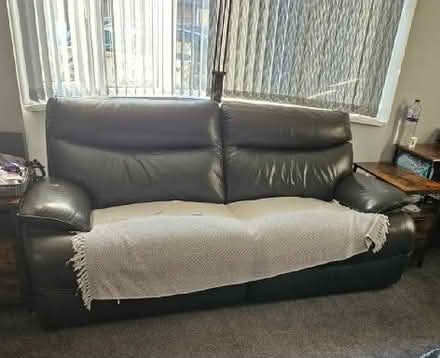 Photo of free Electric lazyboy (Cavendish DE23) #1