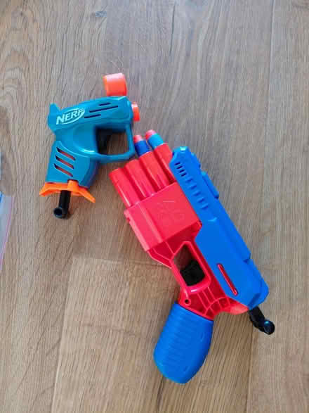 Photo of free Nerf Gun (Knightsfield Welwyn Garden AL8) #1