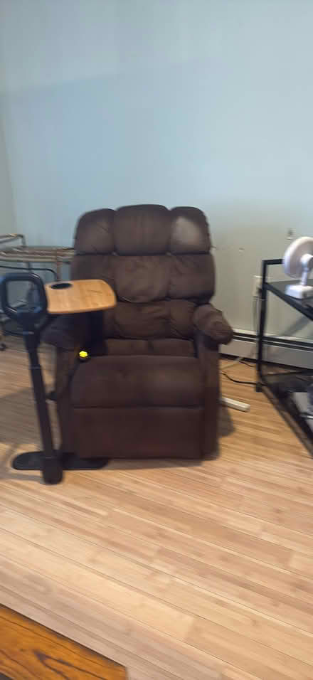 Photo of free living room furniture (Toms River NJ Holiday City) #2