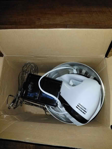 Photo of free New hand / stand mixer (Rowner PO13) #2