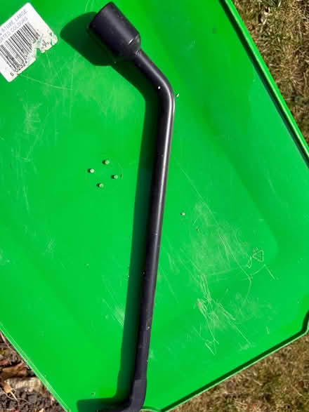 Photo of free Foot pump, de-icer, tyre lever (Longbarn WA2) #3