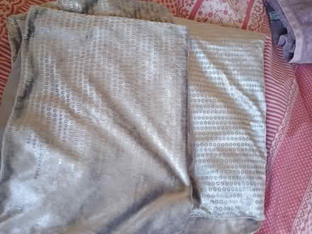 Photo of free Double duvet cover and pillow slips (Teddington, TW11) #1