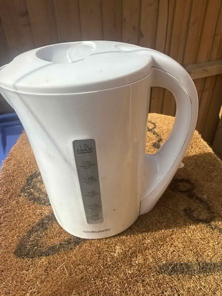 Photo of free Kettle (New Coseley Village DY4) #1