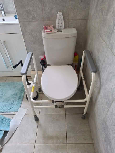 Photo of free disability aids (Manor Park S2) #2