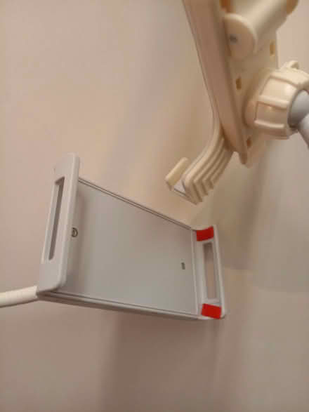 Photo of free gooseneck tablet holder and phone holder (Boscombe BH5) #3