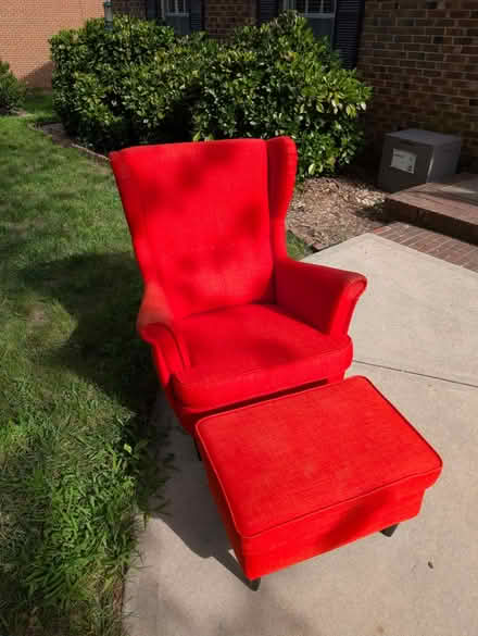 Photo of free Red armchair with matching ottoman (North Hills Raleigh) #1