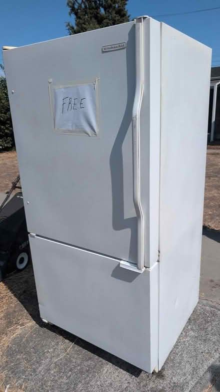 Photo of free Refridgerator (Santa Clara,Ca) #1