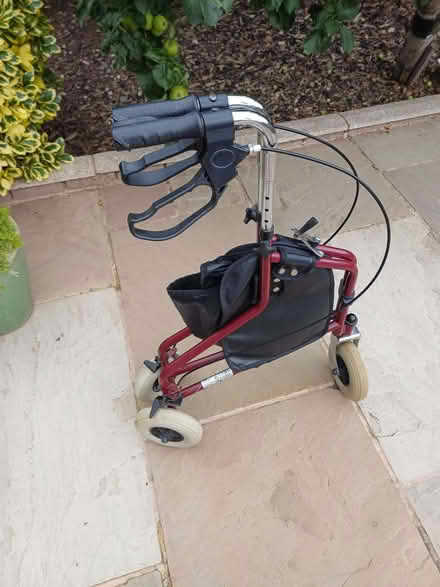 Photo of free 3 wheel rollator (Penrith CA11) #2