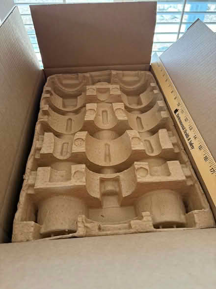 Photo of free Wine/bottle box (Downtown Sunnyvale) #3