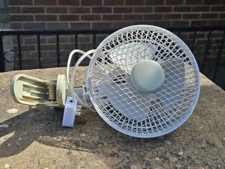 Photo of free Clip On Fan (Whitfield CT16) #1