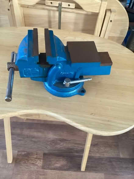 Photo of free Large Vice (LE2 Aylestone Leicester) #1