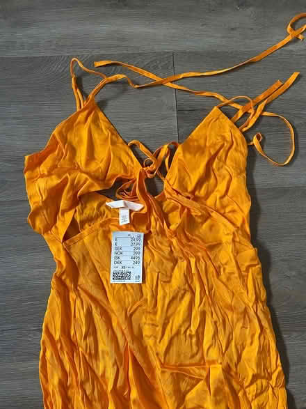 Photo of free Summer dress XS (W4) #4