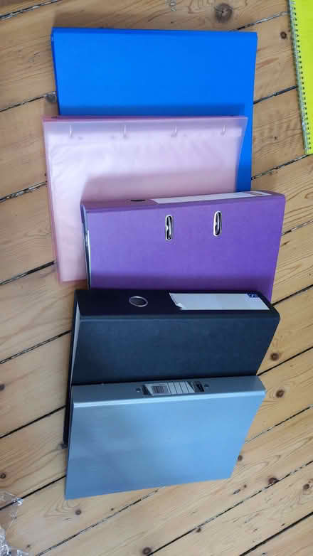 Photo of free Selection of Ring Binders (Priestthorpe BD16) #1