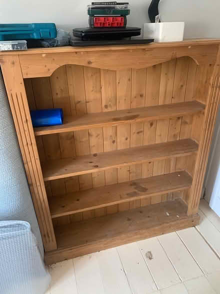 Photo of free Large wooden bookshelf (Lu4 9uf) #1