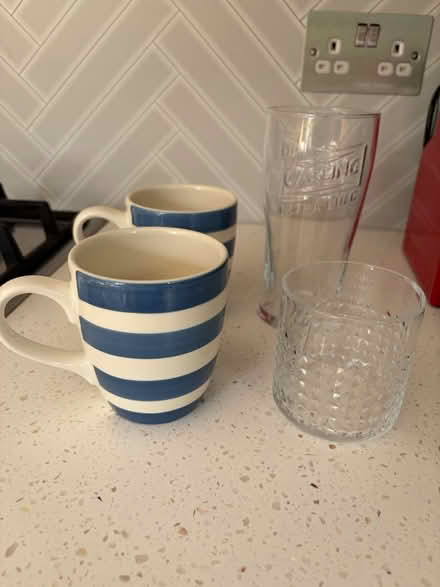 Photo of free Glasses and Mugs (Southfields SW18) #1