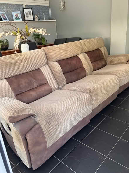 Photo of free 3 seater recliner sofa (Brigg DN20) #1