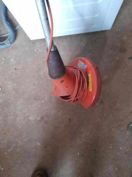 Photo of free Electric Strummer (Dodford B61) #3
