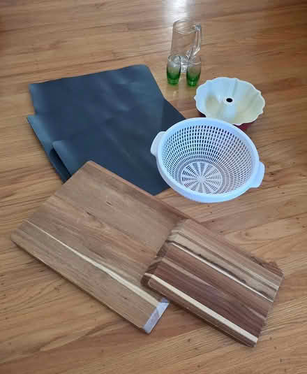 Photo of free Various kitchen stuff (cupertino near library) #1