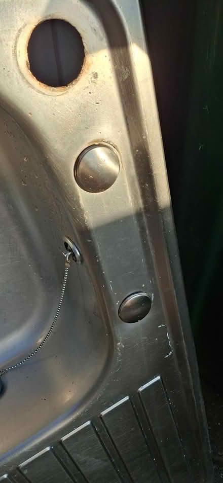 Photo of free Kitchen Sink with plug (Coventry CV3) #2