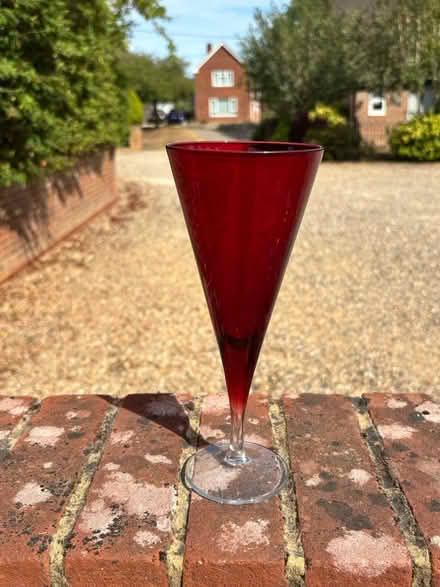 Photo of free 8 x wine glasses (south stoke RG8) #1