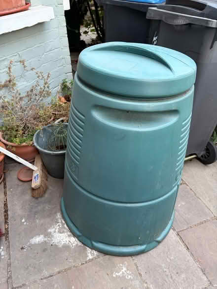 Photo of free Compost bin (Harlesden NW10) #1