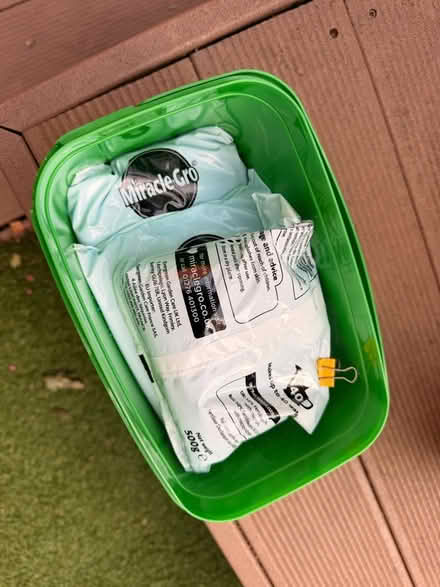 Photo of free Fertiliser - Plant Food - Micracle Gro All Purpose (Highbury N5) #2