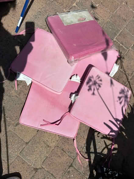 Photo of free Outdoor seat cushions (Wallasey CH44) #1