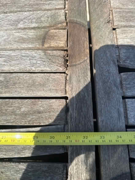Photo of free Oak garden table (Hanworth Park, TW13) #3