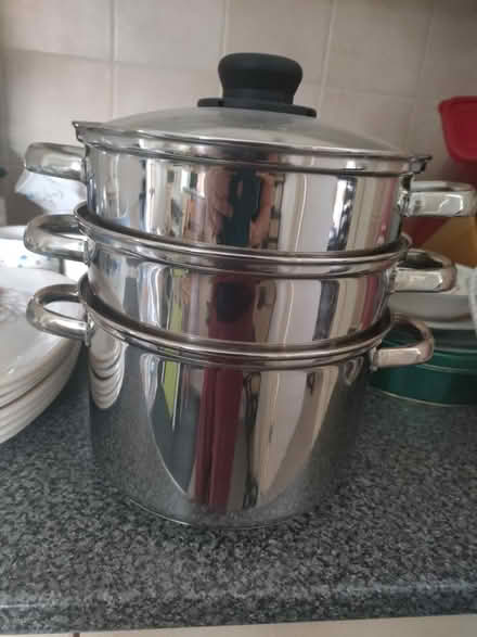 Photo of free 3set steamer saucepans (BA1 Bath) #1