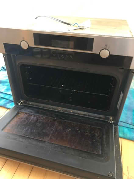 Photo of free Single Oven (Thrussington LE7) #3