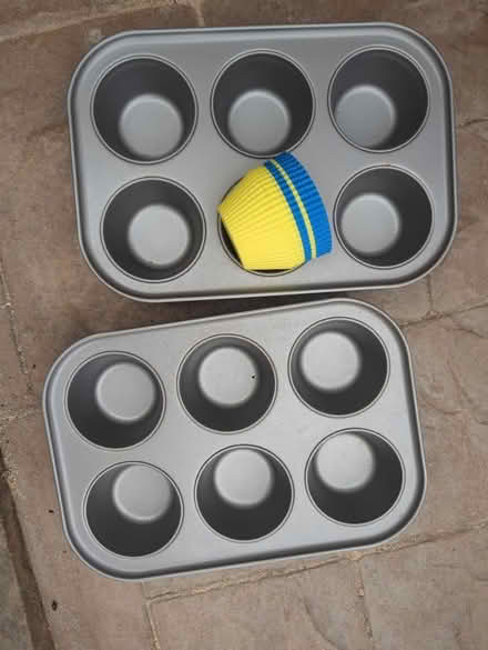 Photo of free Muffin trays (and cases) (Aston OX18 2) #1