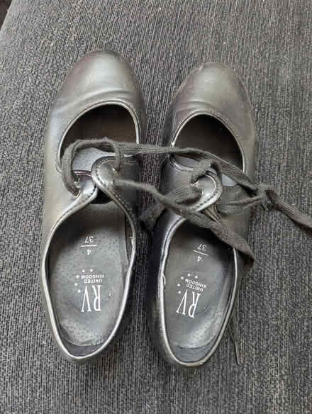Photo of free Size 4 tap shoes (Abingdon OX14) #3