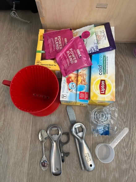 Photo of free Tea, coffee and beverage supplies (Atwater Village) #1