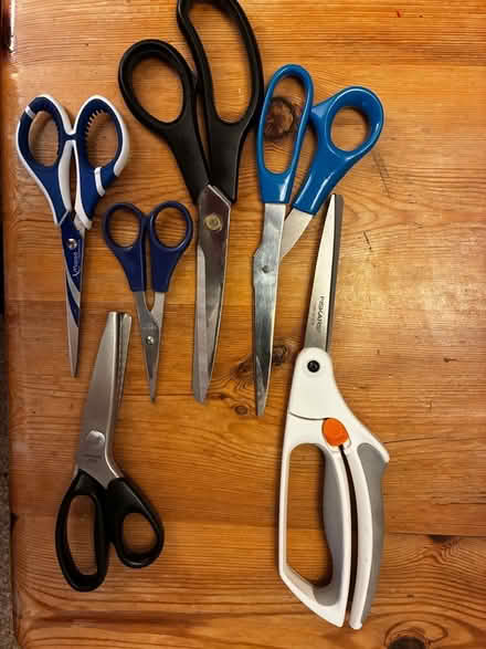 Photo of free Scissor set (Battledown GL52) #1
