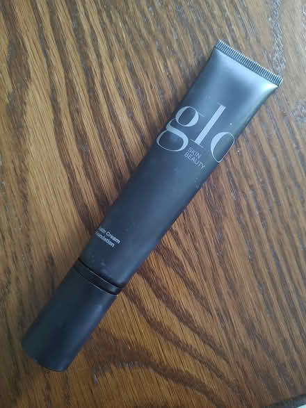 Photo of free Glo foundation (Odenton) #1