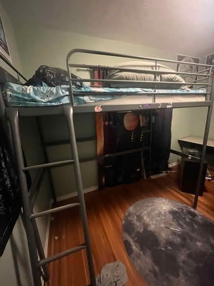 Photo of free Twin sized loft bed (Lower Piedmont) #1