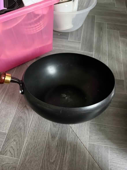 Photo of free Frying pan & steel bowls (Enfield EN3) #1