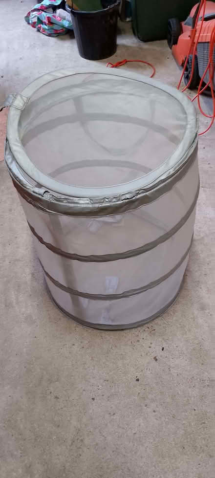 Photo of free Pop up container (Emmbrook RG41) #1