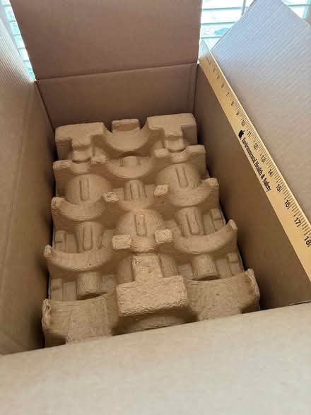 Photo of free Wine/bottle box (Downtown Sunnyvale) #2