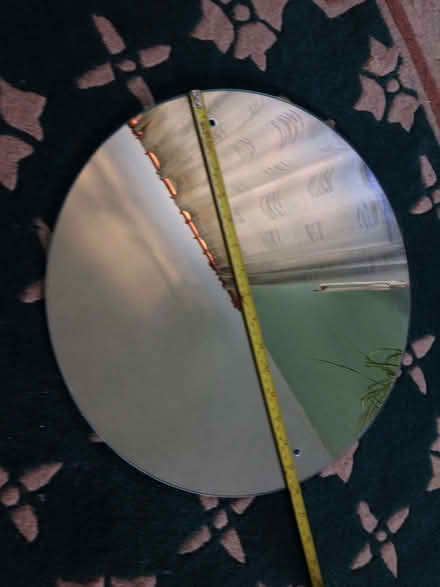 Photo of free Round mirror (Oakridge RG21) #2