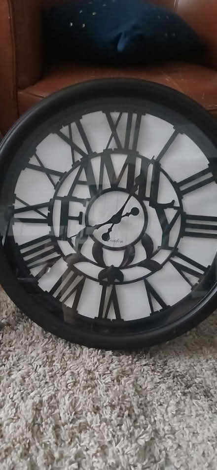 Photo of free Wall clock (Longwood) #1