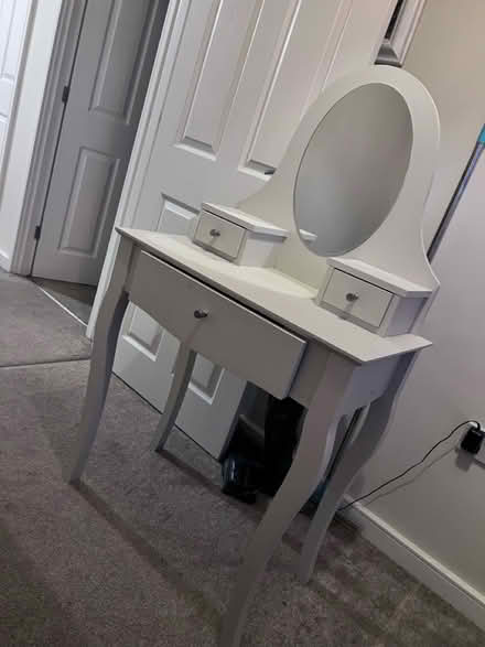 Photo of free Dressing table (Wessington DE55) #1