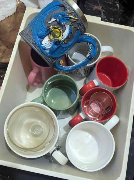 Photo of free 3 Mixed Tubs Of Cups, Mugs and Glasses (Holmewood BD4) #1