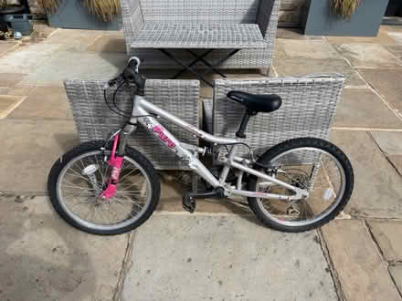 Photo of free Girls Bicycle / Bike (Roundhay, LS8) #1