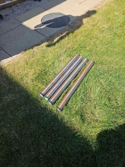 Photo of free 4x table legs (Halton LA2) #2