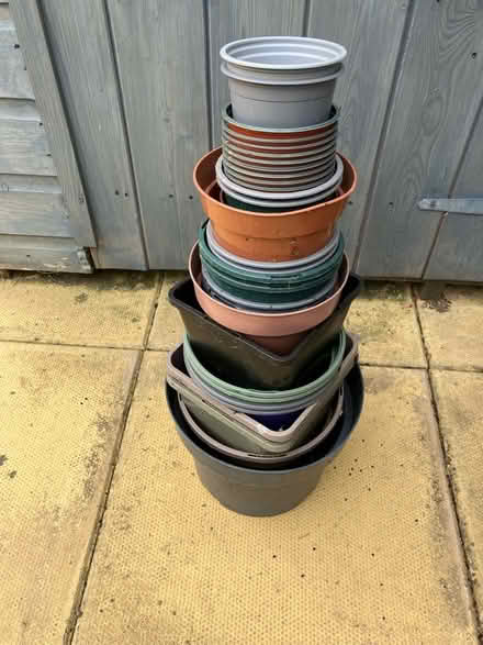 Photo of free Plastic pots (Fradley Village WS13) #1