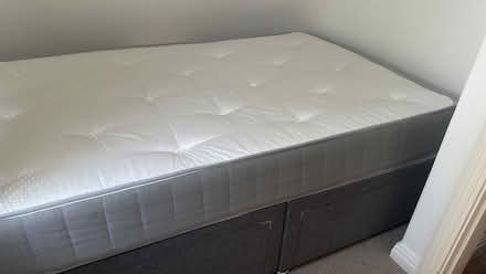 Photo of free Queen Bed (Brasted Chart TN16) #1