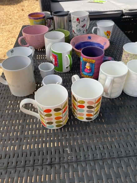 Photo of free Mugs (Woking GU22 8RR) #1